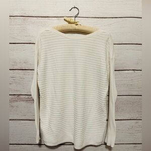 Women’s Cream Ribbed Knit Sweater Size Medium/1 
Business Wear Casual Wear